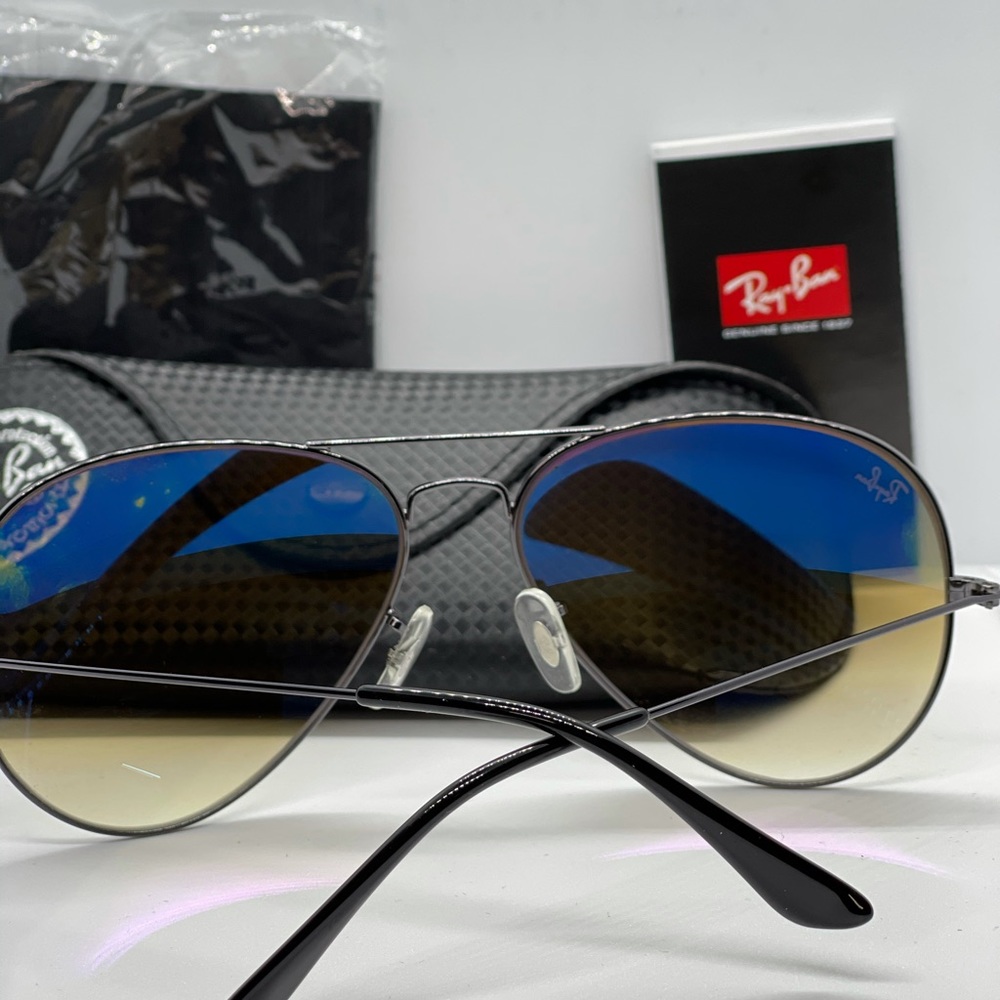 BNIB Rayban Gun/ Gray Gradient Len Rb3025 SZ:62 - Picture 3 of 8